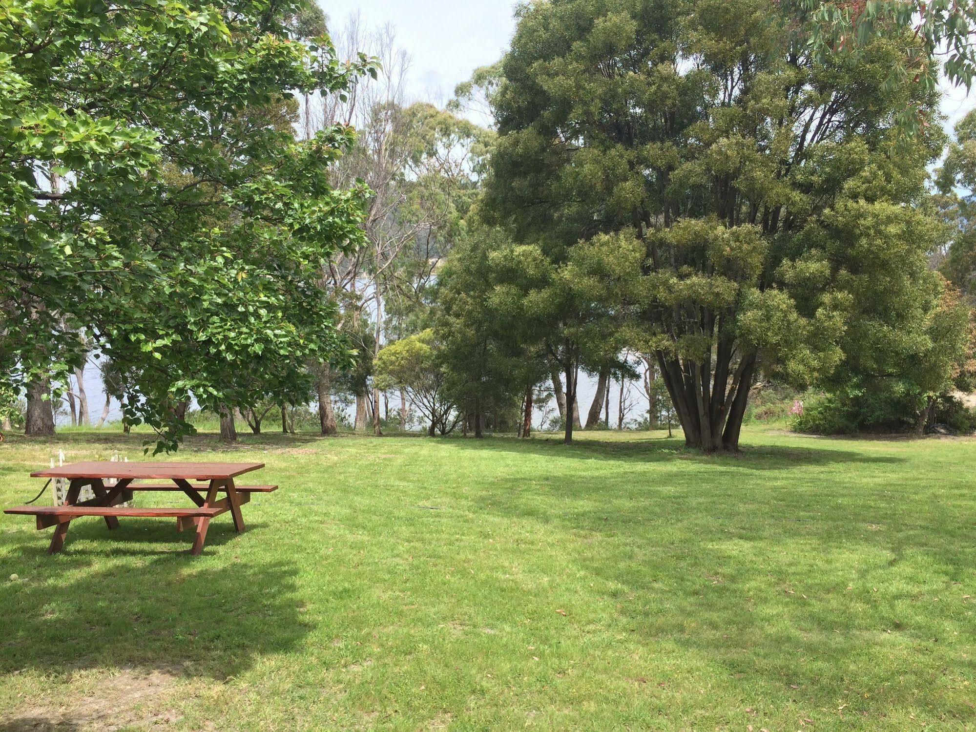 Tranquil Point Guest House Cygnet Exterior foto